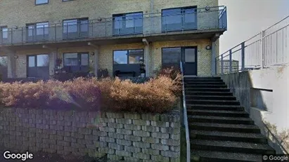 Andelsboliger til salg i Aalborg SØ - Foto fra Google Street View Andelsboliger til salg i Aalborg SØ - Foto fra Google Street View