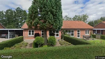 Andelsboliger til salg i Skørping - Foto fra Google Street View Andelsboliger til salg i Skørping - Foto fra Google Street View