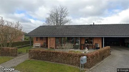 Andelsboliger til salg i Hadsten - Foto fra Google Street View